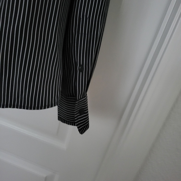 rag & bone Felix Popover Top in Black & White Stripes. - Picture 10 of 15